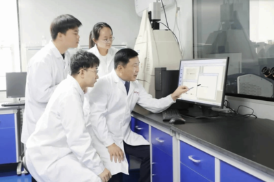 喜報 我校教授榮獲“遼寧省學術頭雁”稱號，引領醫學研究與試驗發展新高度