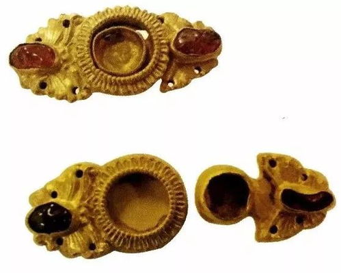 中國古代金銀首飾探源 明代手鐲、戒指與紐扣的金屬藝術